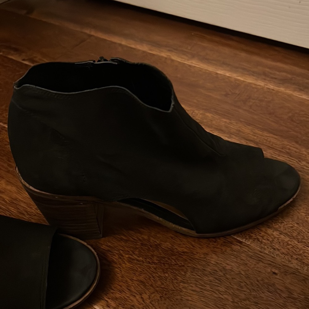 Lucky brand booties - Picture 5 of 8